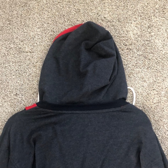 Sweater - Picture 4 of 4